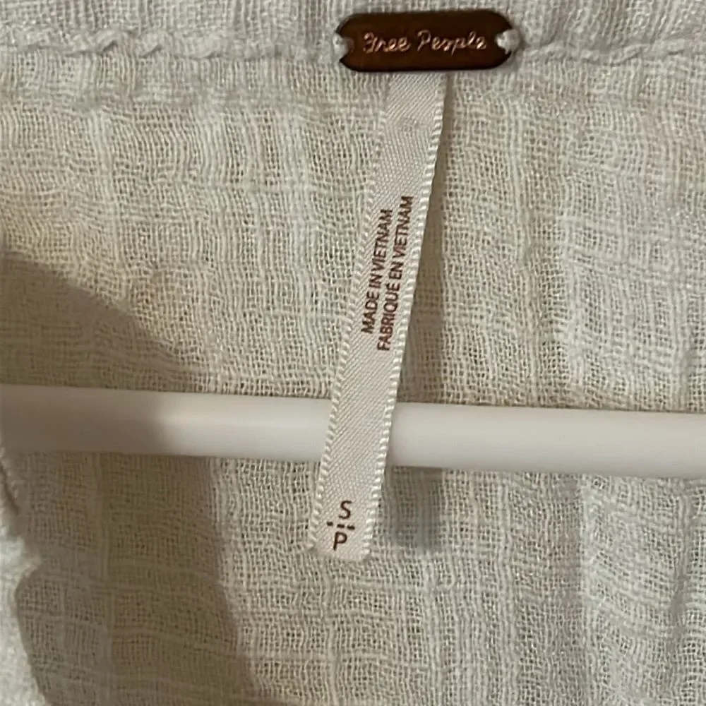 Free People Talk to Me Henley Button Shirt Raw Hem small